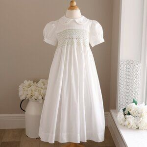 White Smocked Dress 100% Cotton Pearls Flower Girl Special Occasion Size 6 RARE